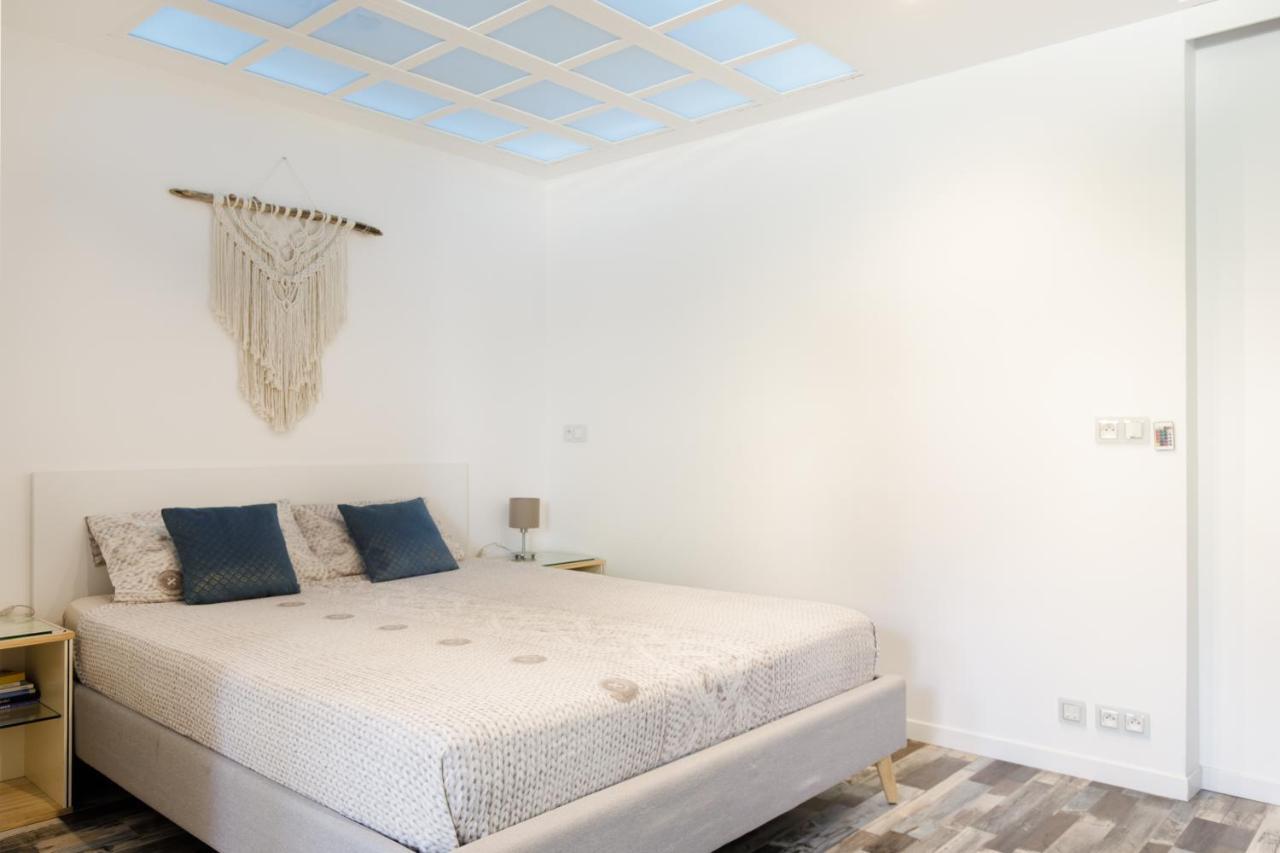 Grand Studio Neuf Face Port Et Plage, Parking Prive โกลเฟอ-จวน ภายนอก รูปภาพ
