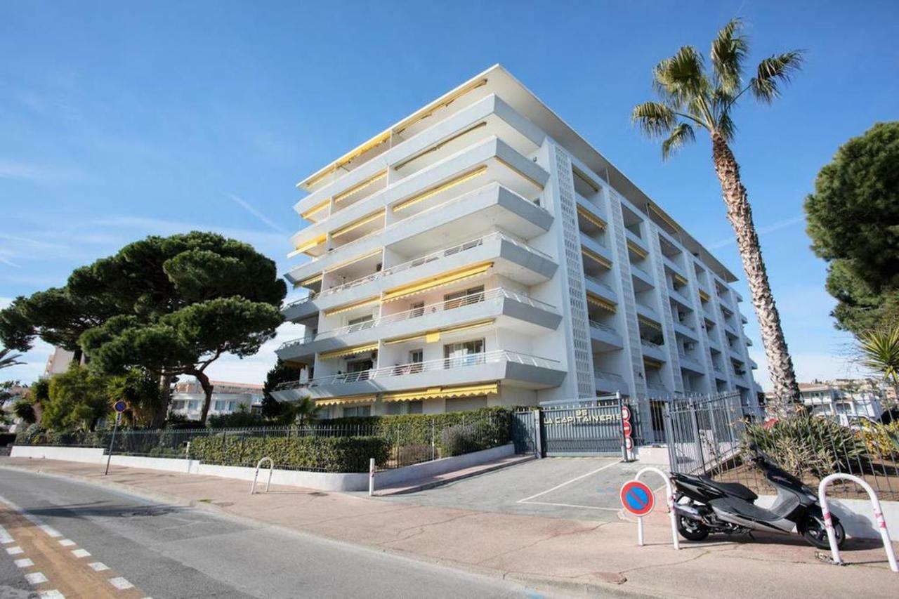 Grand Studio Neuf Face Port Et Plage, Parking Prive โกลเฟอ-จวน ภายนอก รูปภาพ